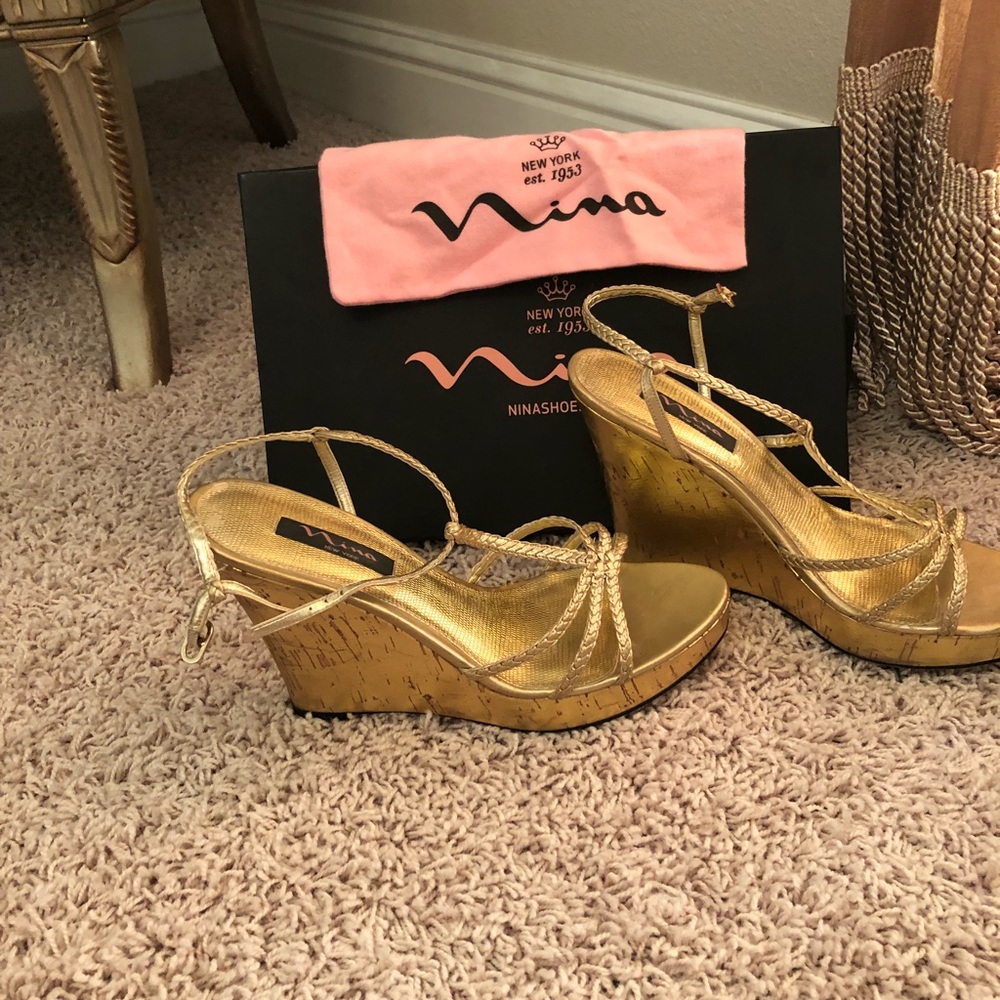 Nina gold wedge sandal with dust bag